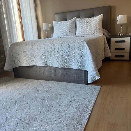 Airinos Aires Vendégház 3*